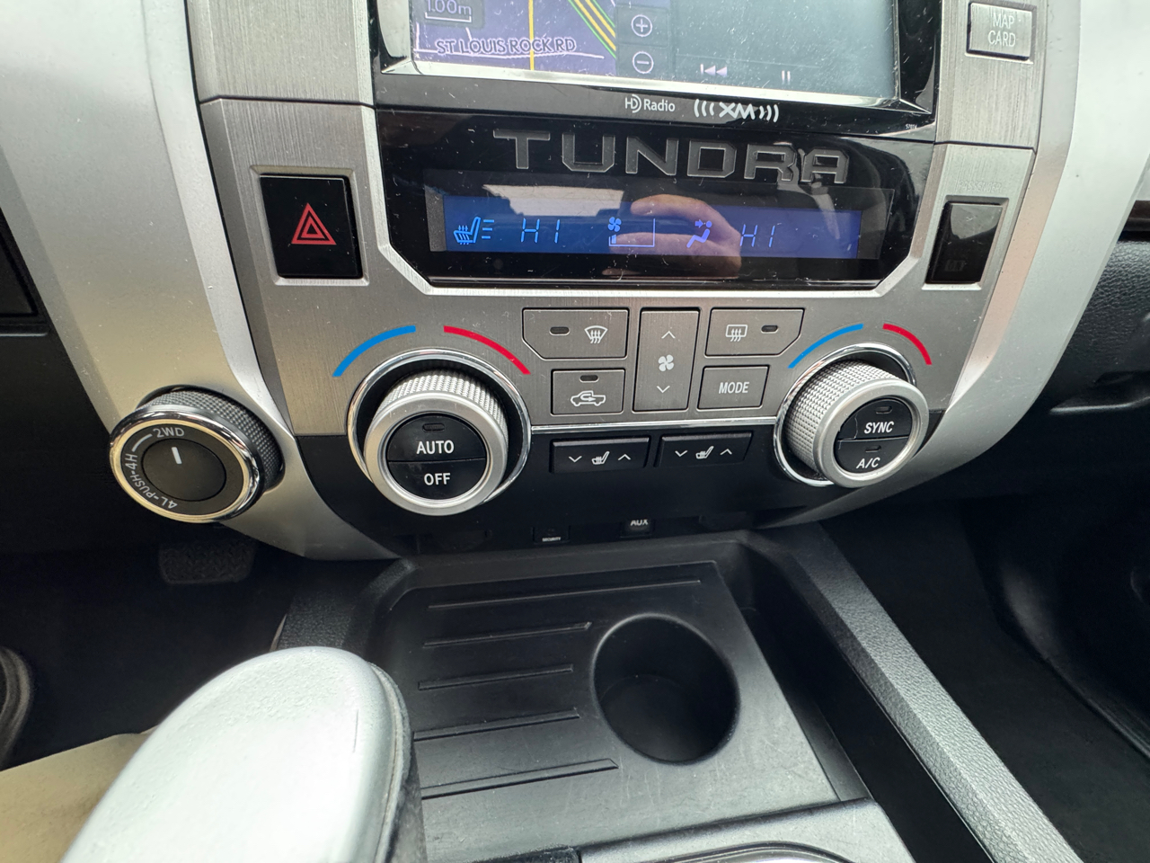 Toyota Tundra  2014
