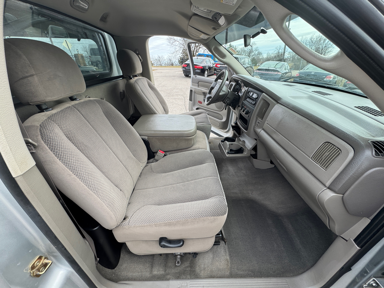 Dodge Ram 1500  2004