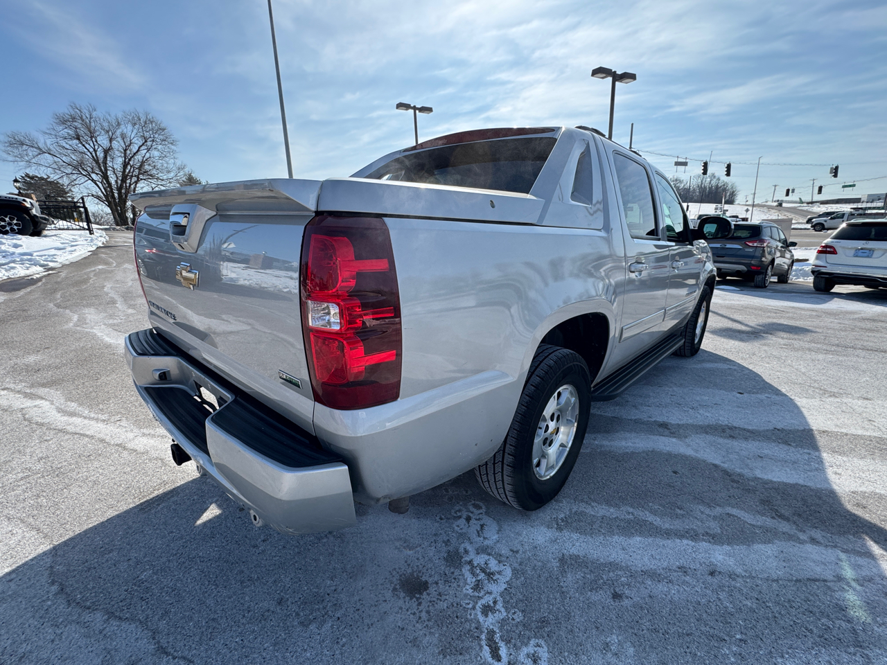 Chevrolet Avalanche  2011