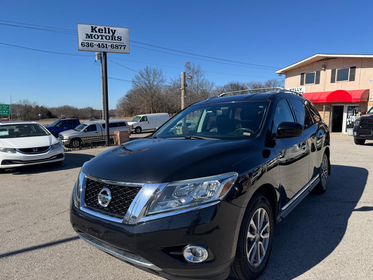 Nissan Pathfinder  2013