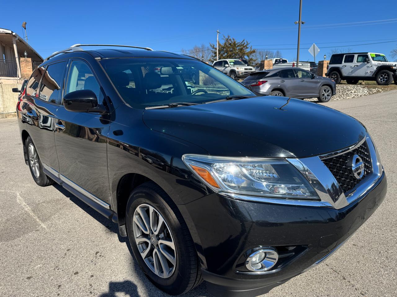 Nissan Pathfinder  2013