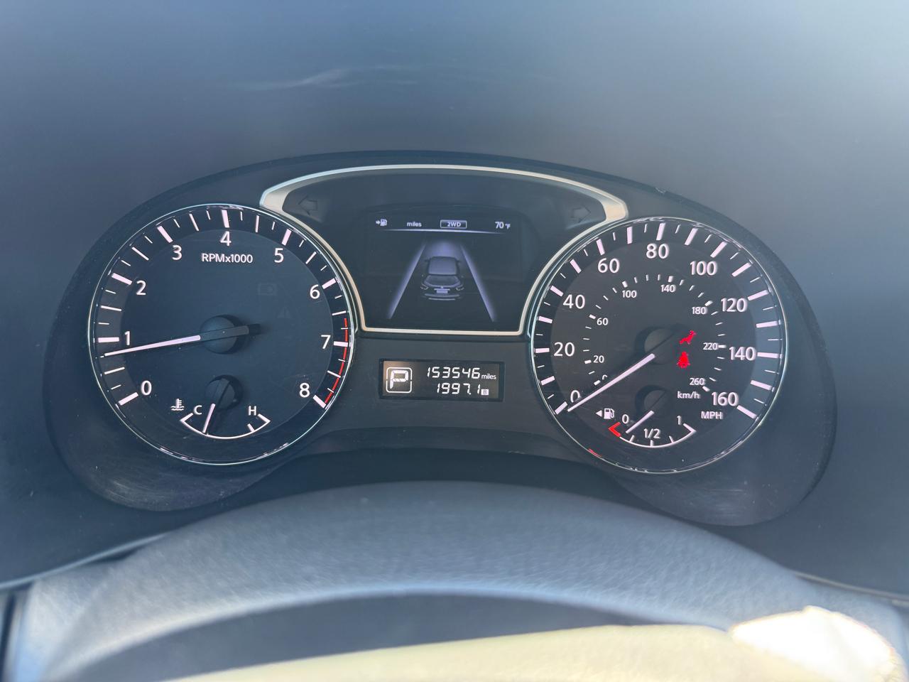 Nissan Pathfinder  2013