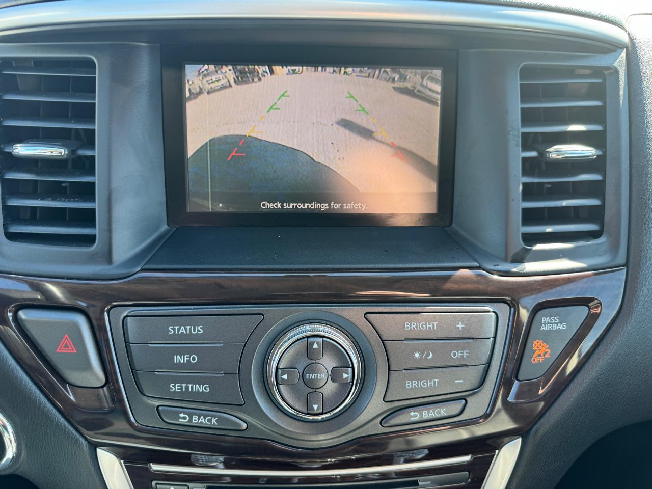 Nissan Pathfinder  2013