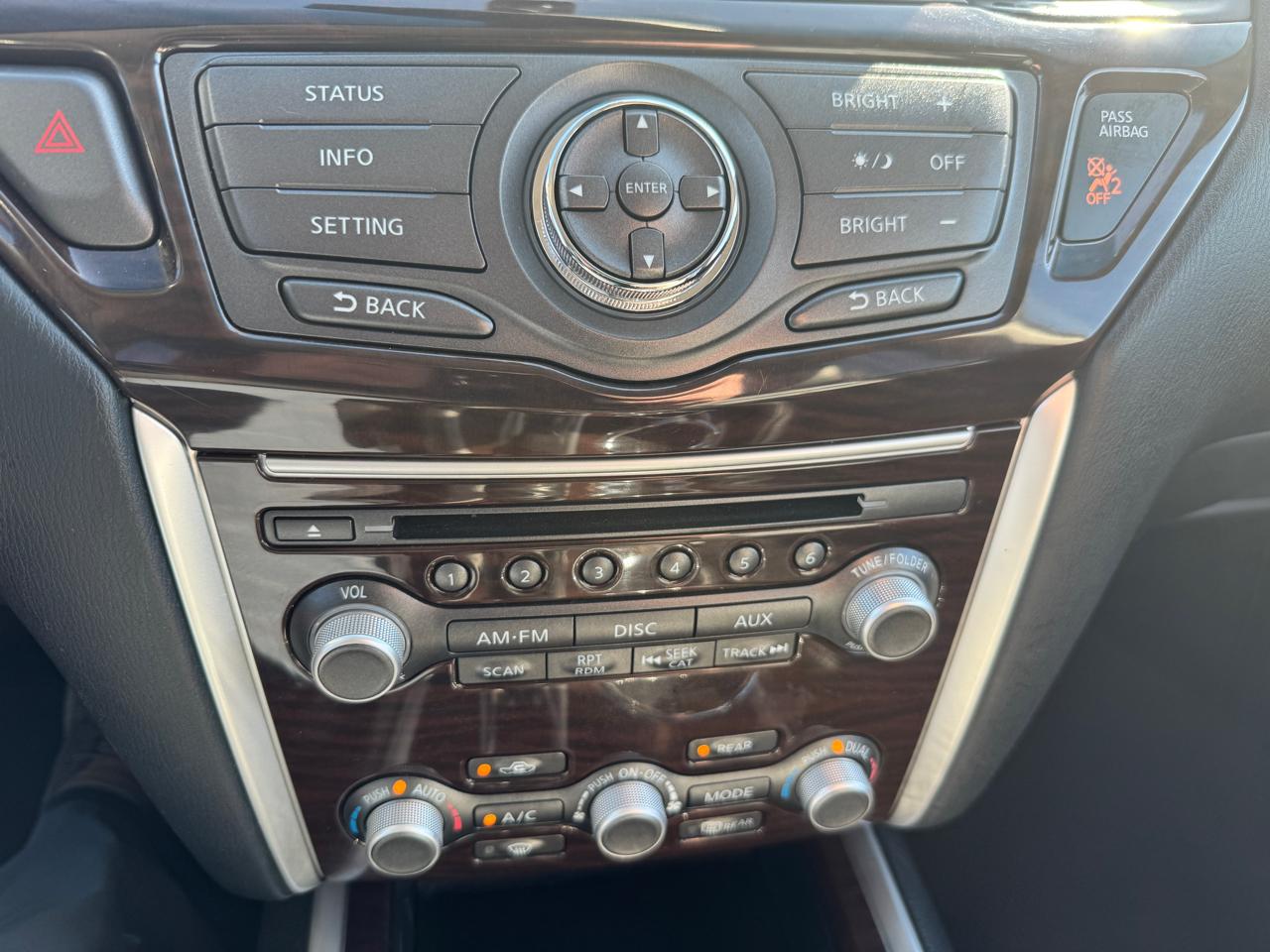 Nissan Pathfinder  2013