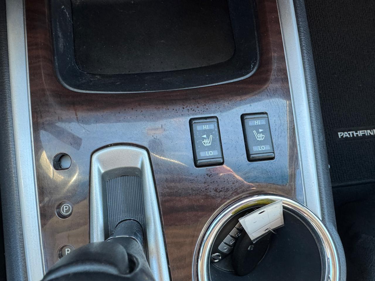 Nissan Pathfinder  2013