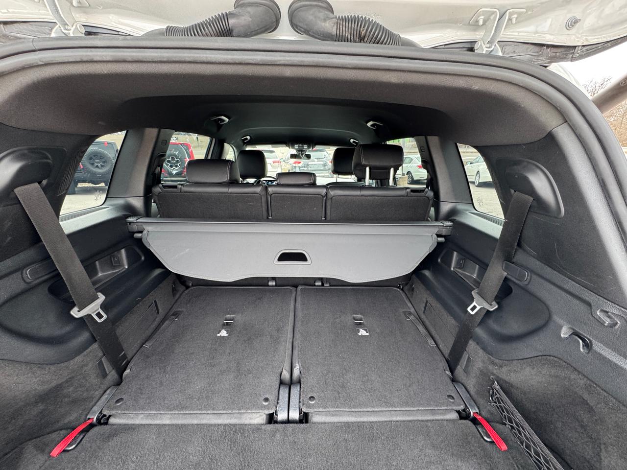 Mercedes-Benz GLB  2021