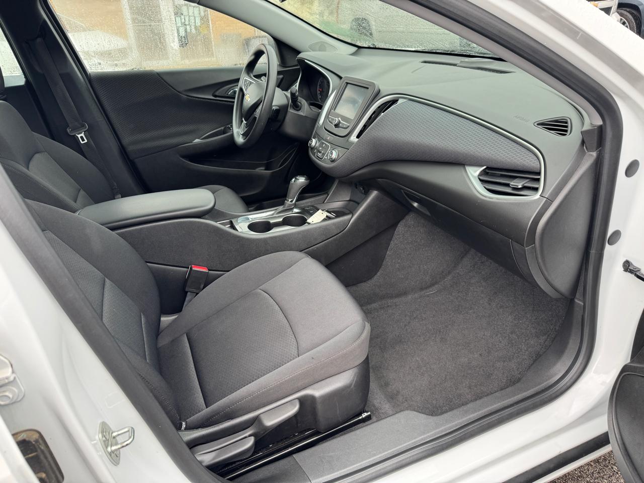 Chevrolet Malibu LS 2016