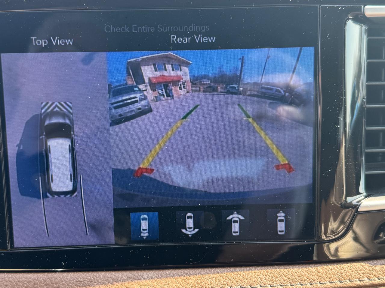 Chrysler Pacifica  2017