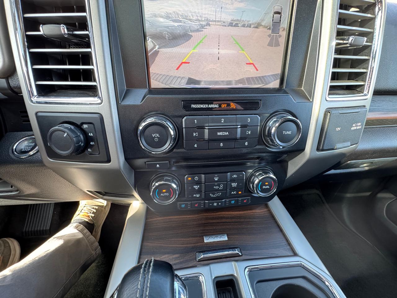 Ford F-150 Lariat SuperCrew 5.5-ft. Bed 4WD 2016