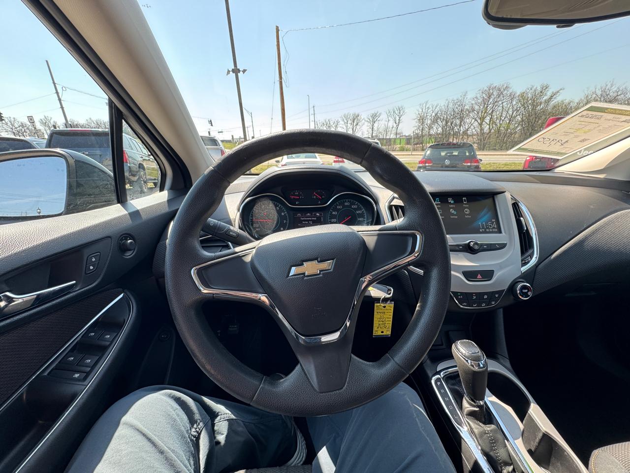 Chevrolet Cruze LS Auto 2018