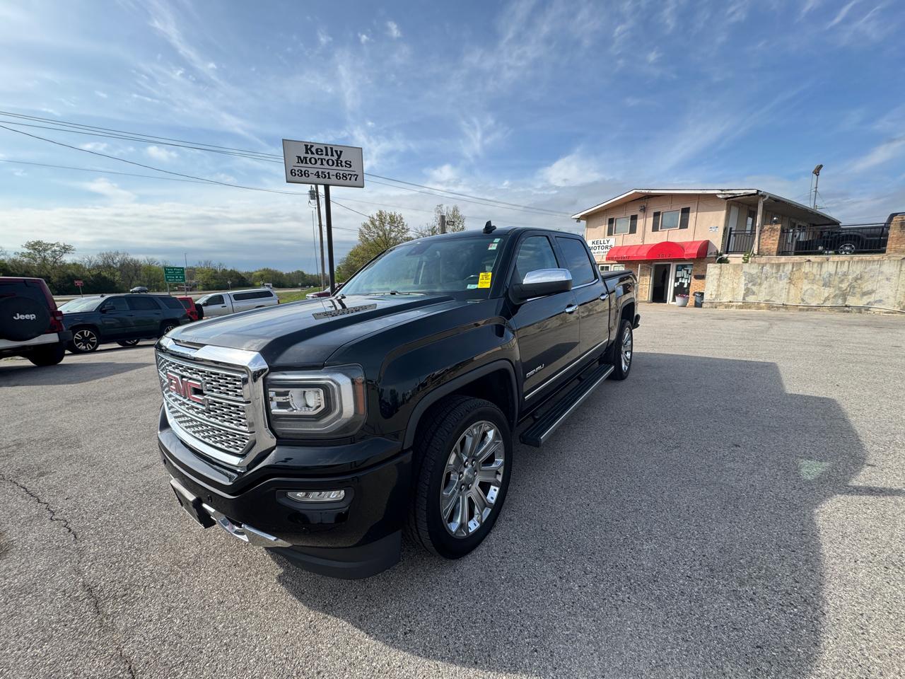 GMC Sierra 1500 Denali Crew Cab Short Box 4WD 2018