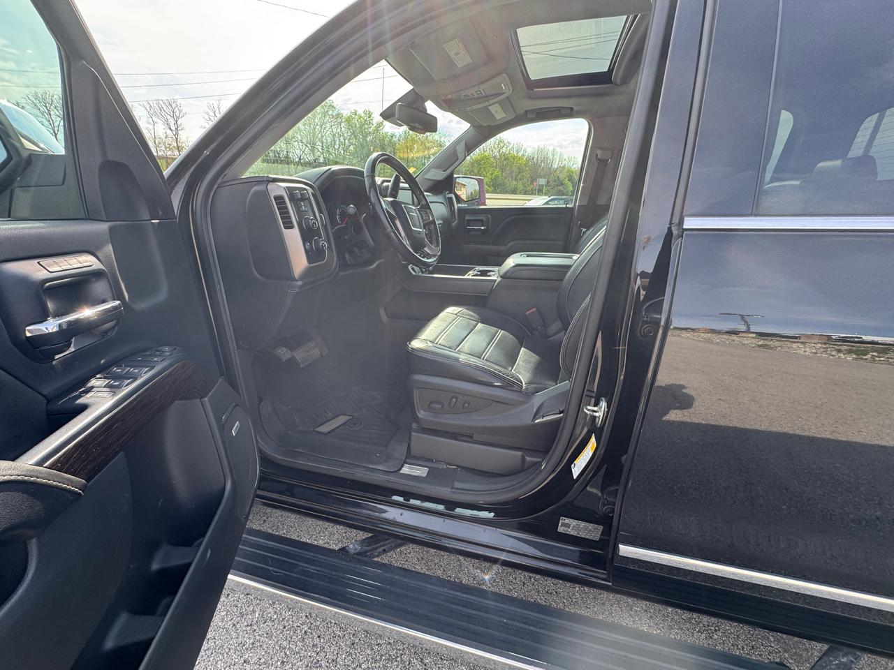 GMC Sierra 1500 Denali Crew Cab Short Box 4WD 2018