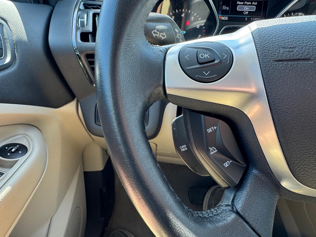 Ford Escape Titanium FWD 2014