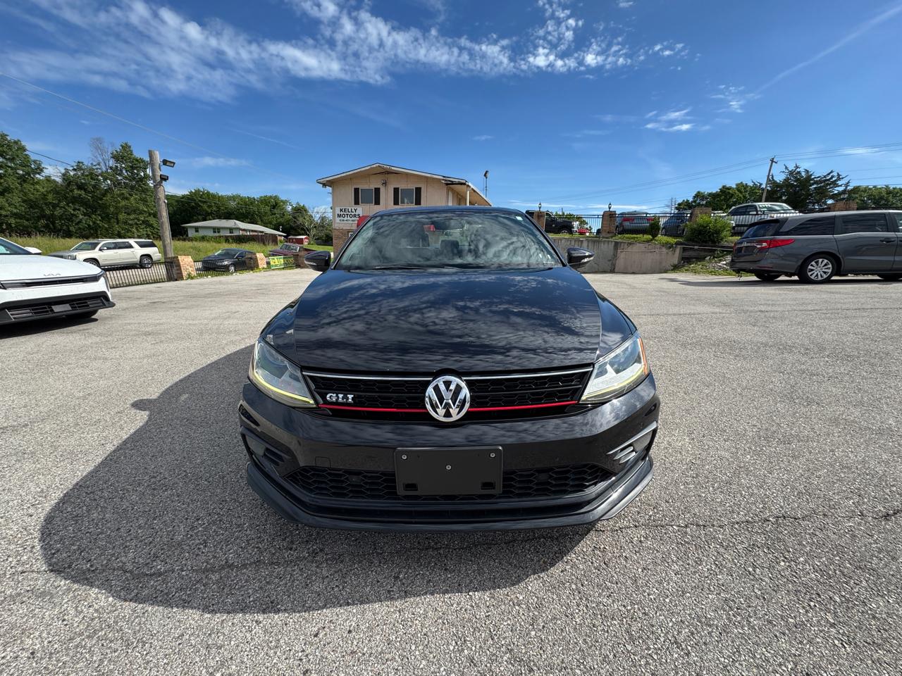 Volkswagen Jetta  2018