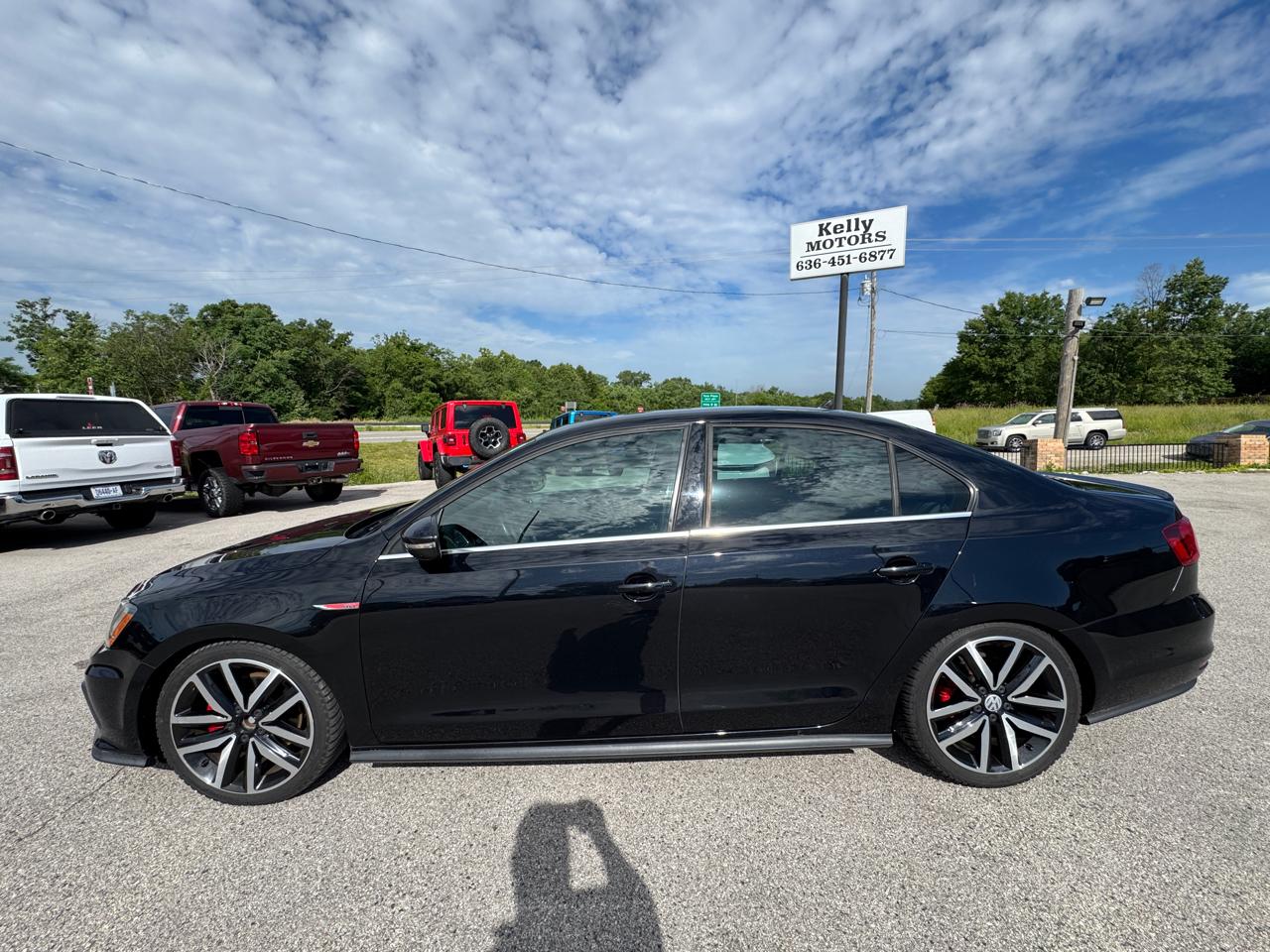 Volkswagen Jetta  2018