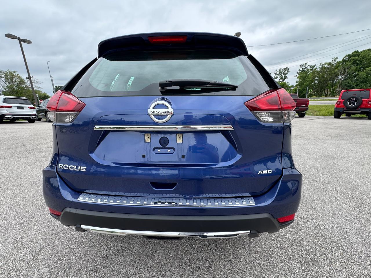 Nissan Rogue SV 2018