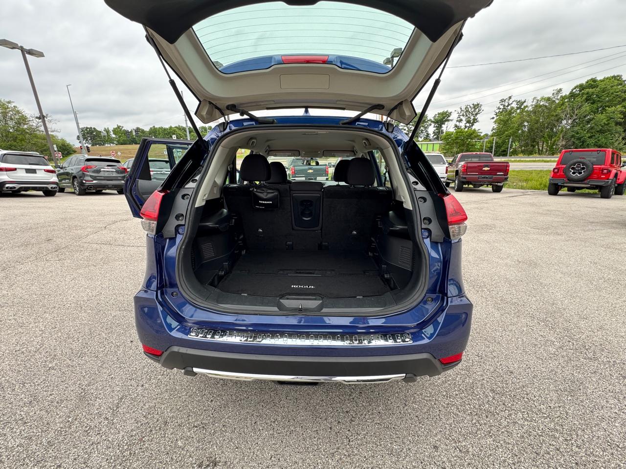 Nissan Rogue SV 2018
