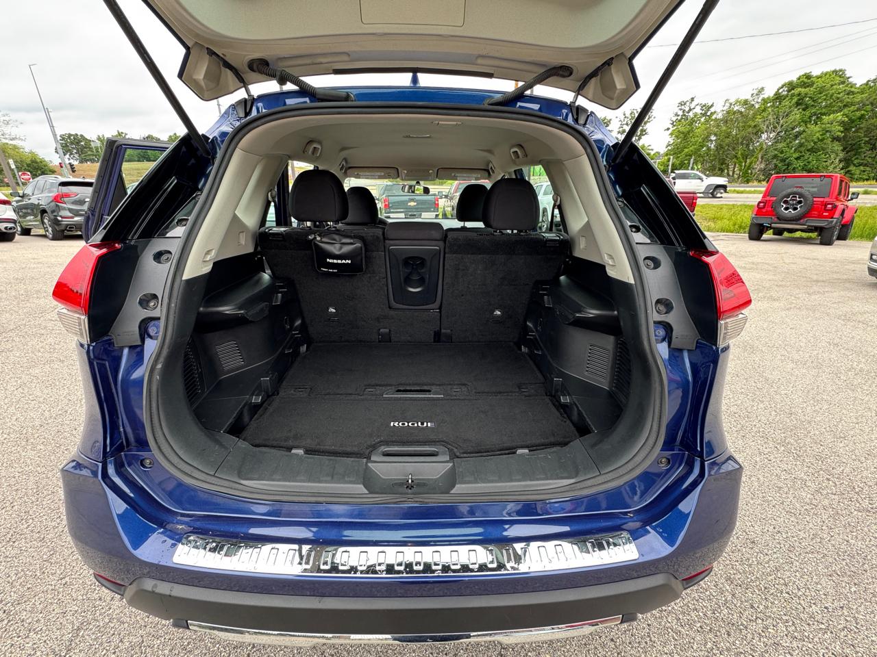 Nissan Rogue SV 2018