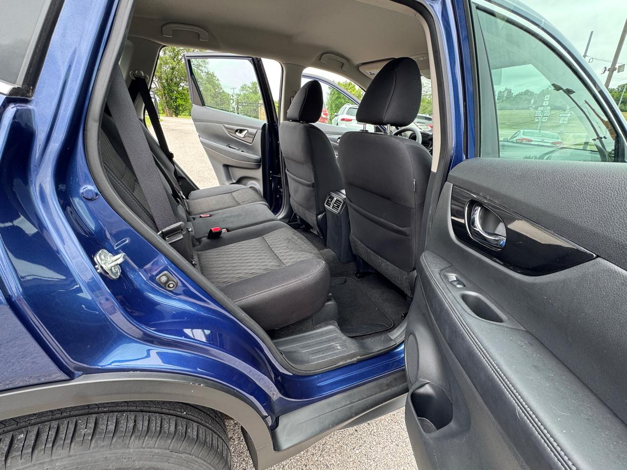Nissan Rogue SV 2018