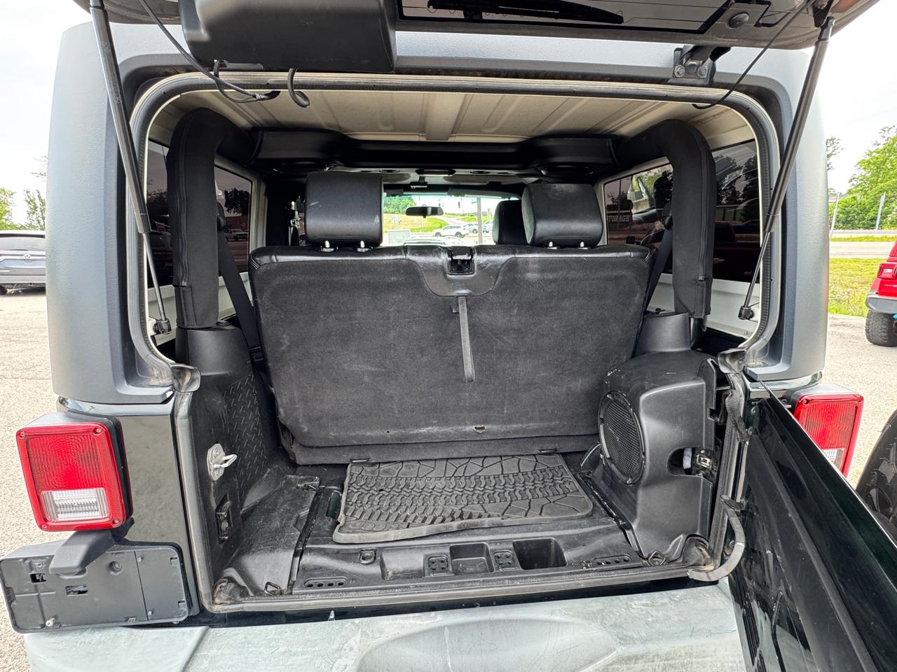 Jeep Wrangler  2012