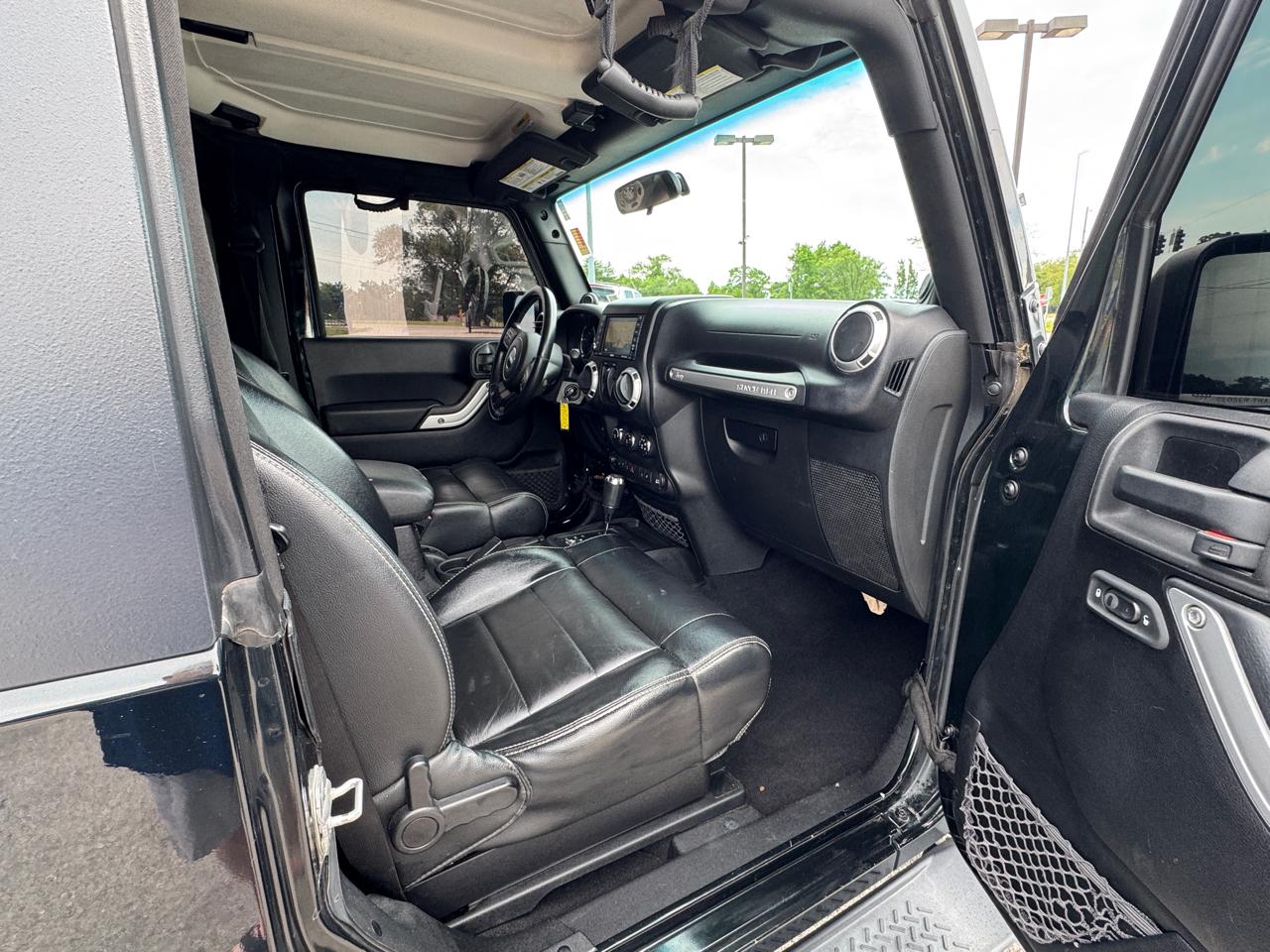 Jeep Wrangler  2012