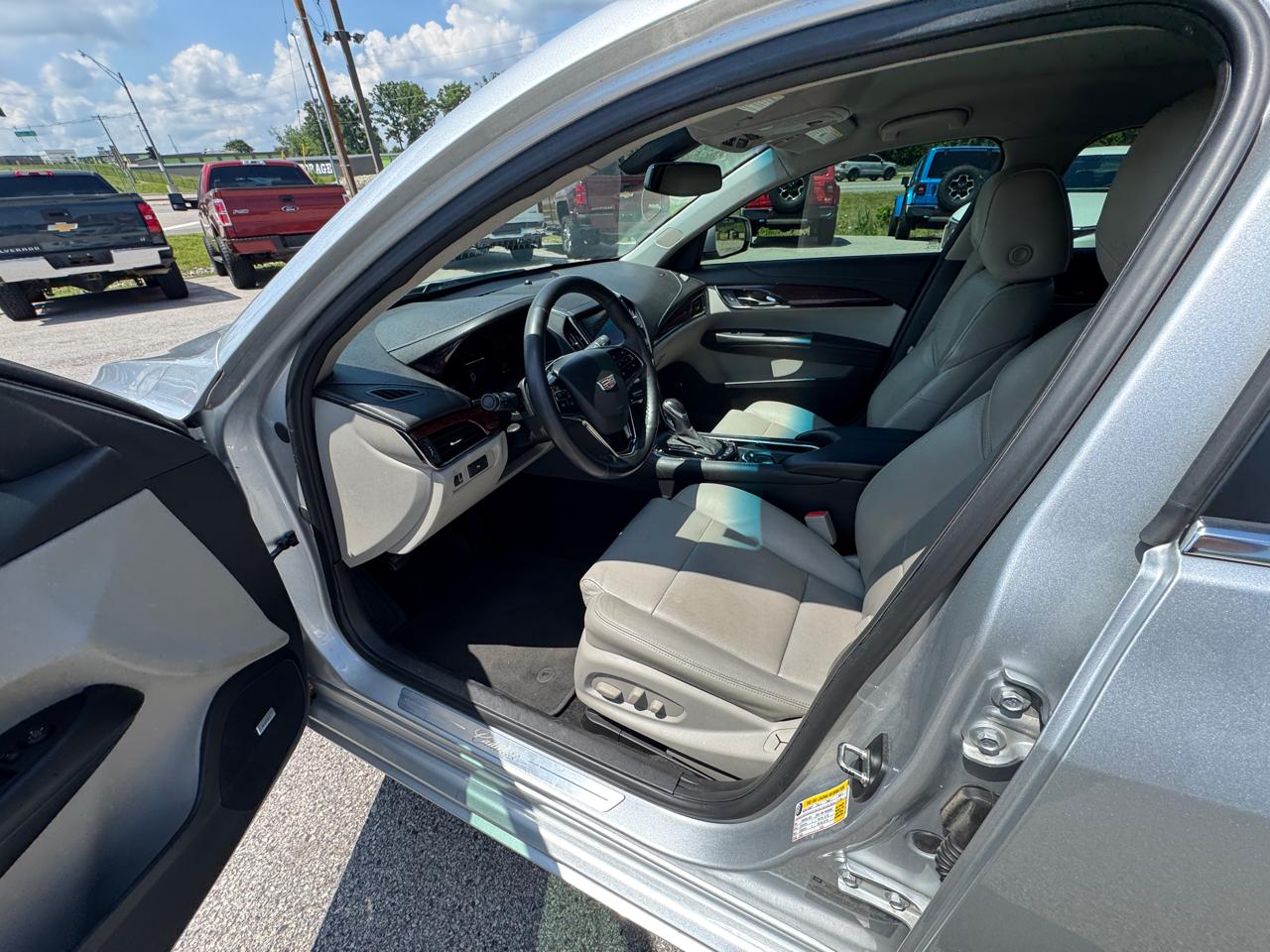 Cadillac ATS 2.5L Luxury RWD 2015