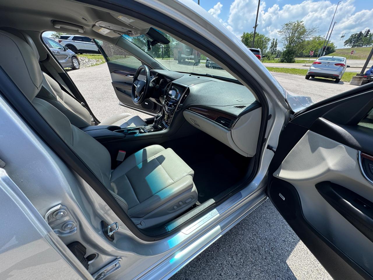 Cadillac ATS 2.5L Luxury RWD 2015