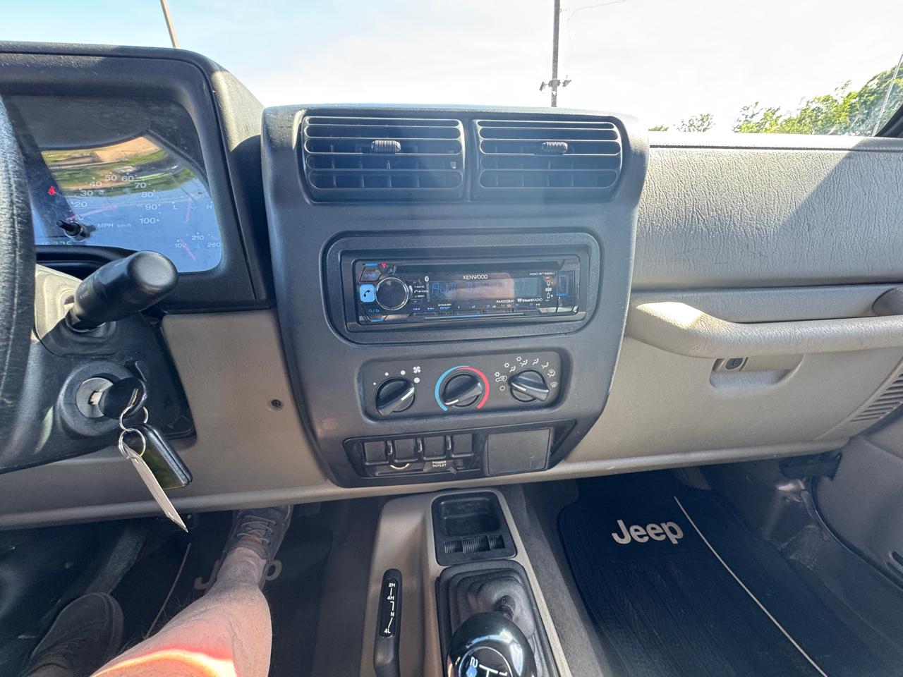 Jeep Wrangler  2004