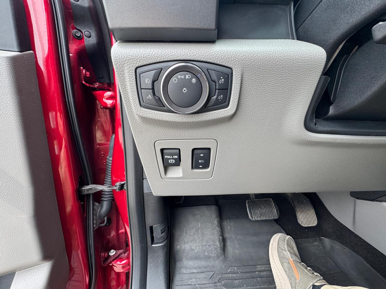 Ford F-150  2019