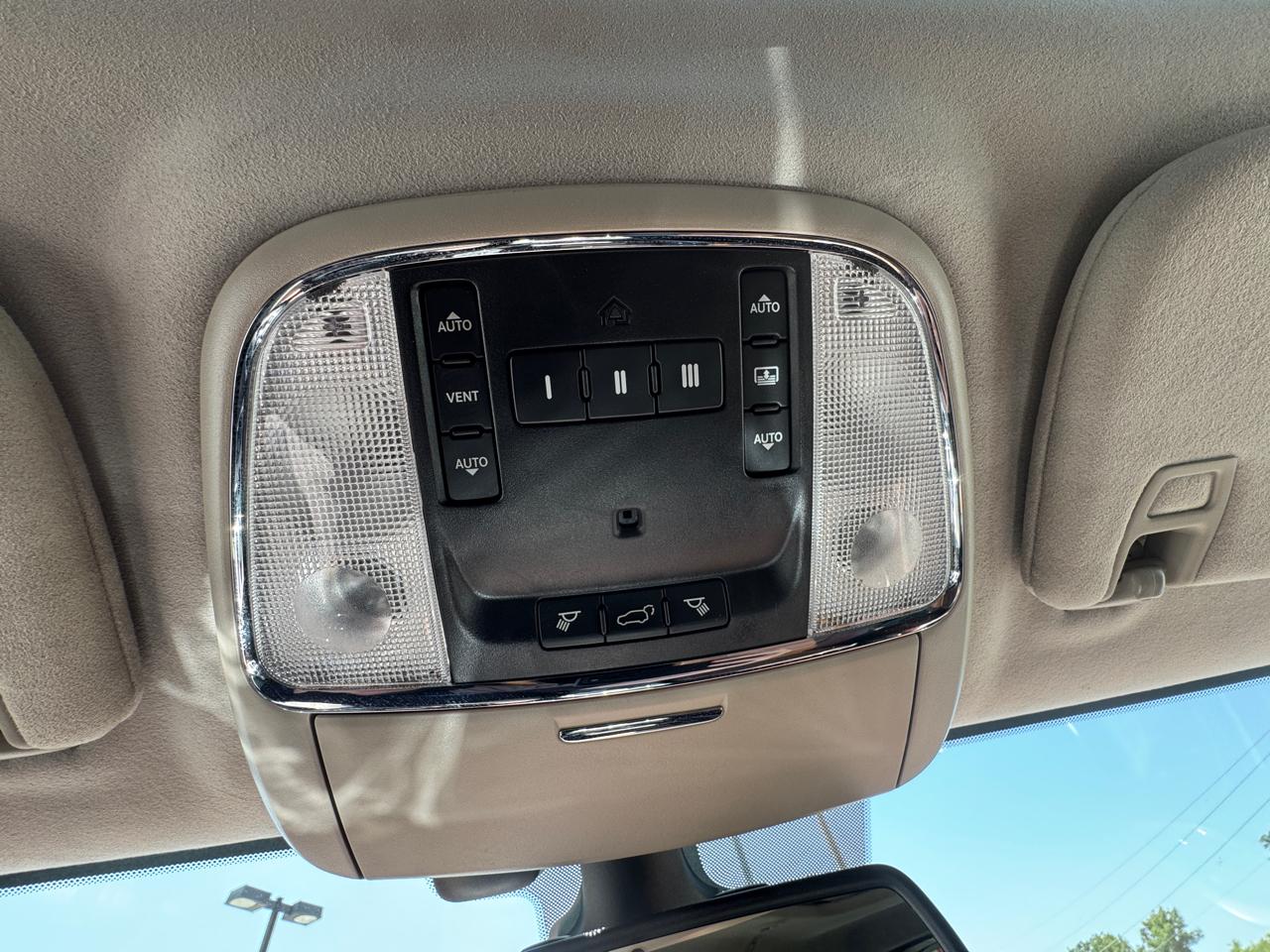 Jeep Grand Cherokee  2016