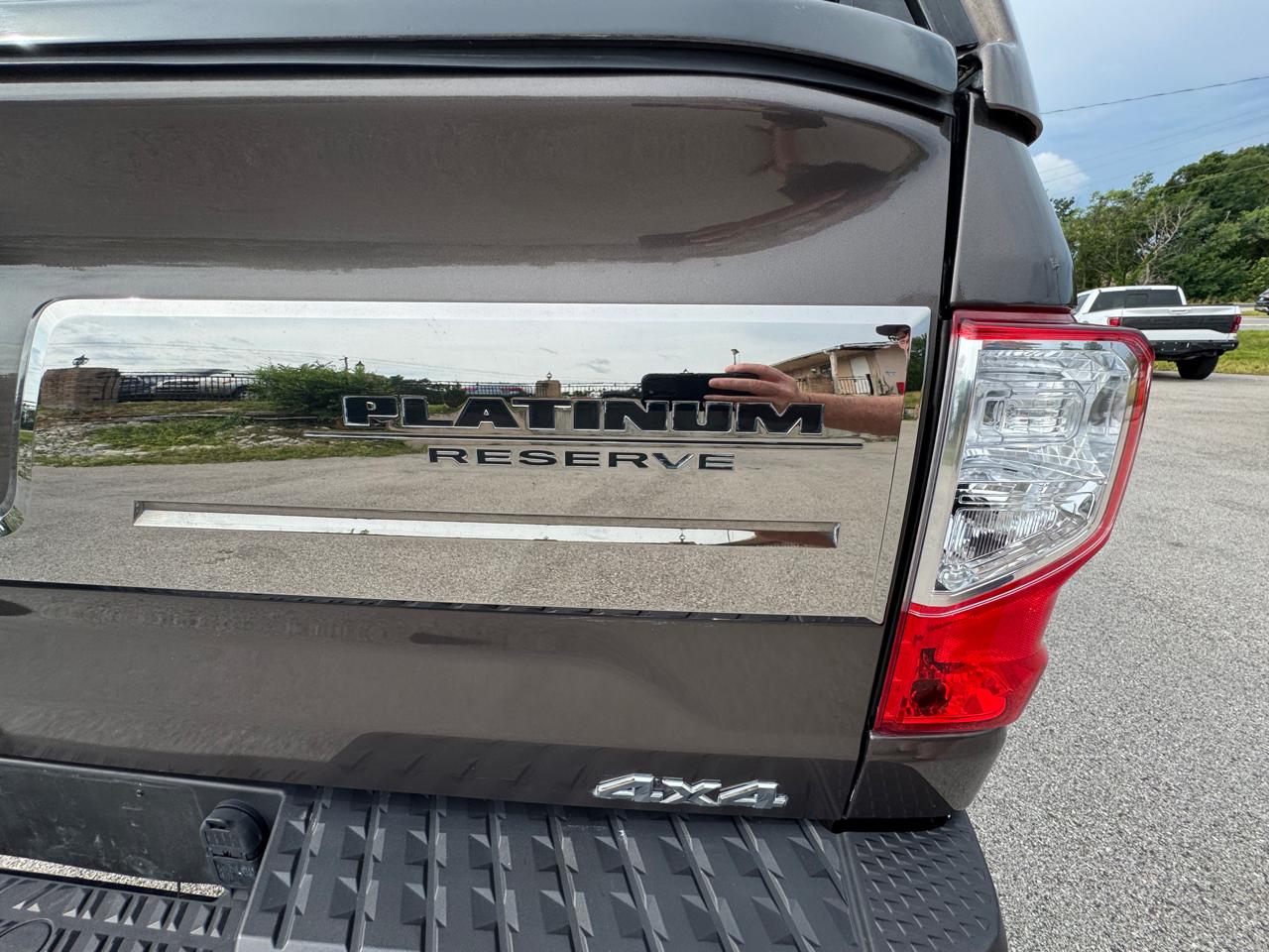Nissan Titan XD  2016