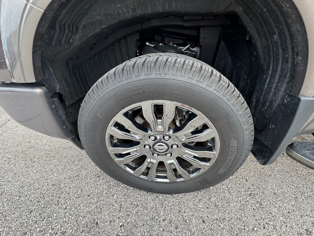 Nissan Titan XD  2016