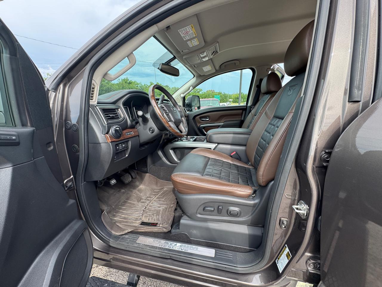 Nissan Titan XD  2016