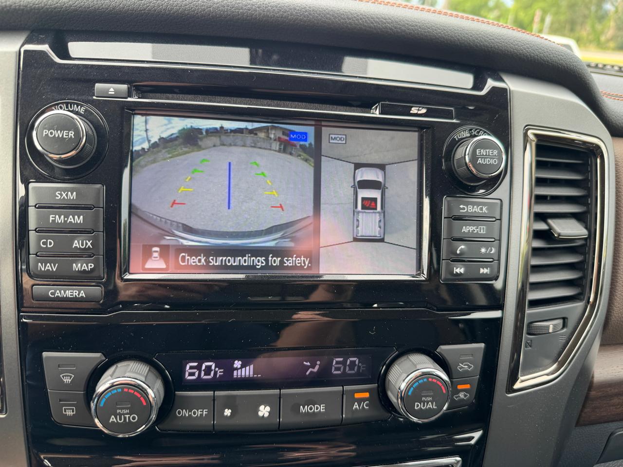 Nissan Titan XD  2016