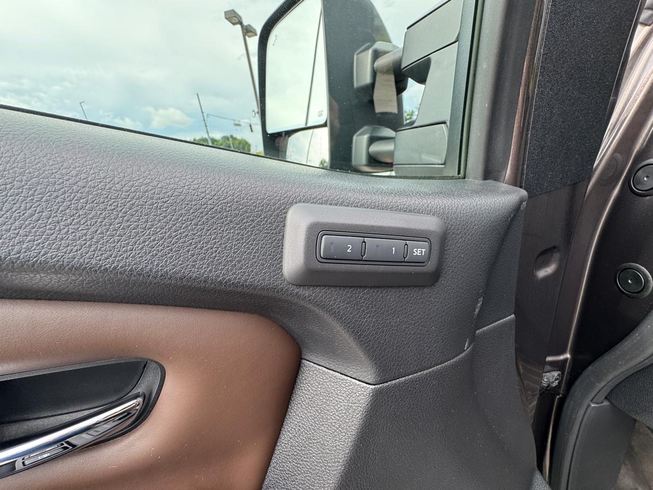 Nissan Titan XD  2016