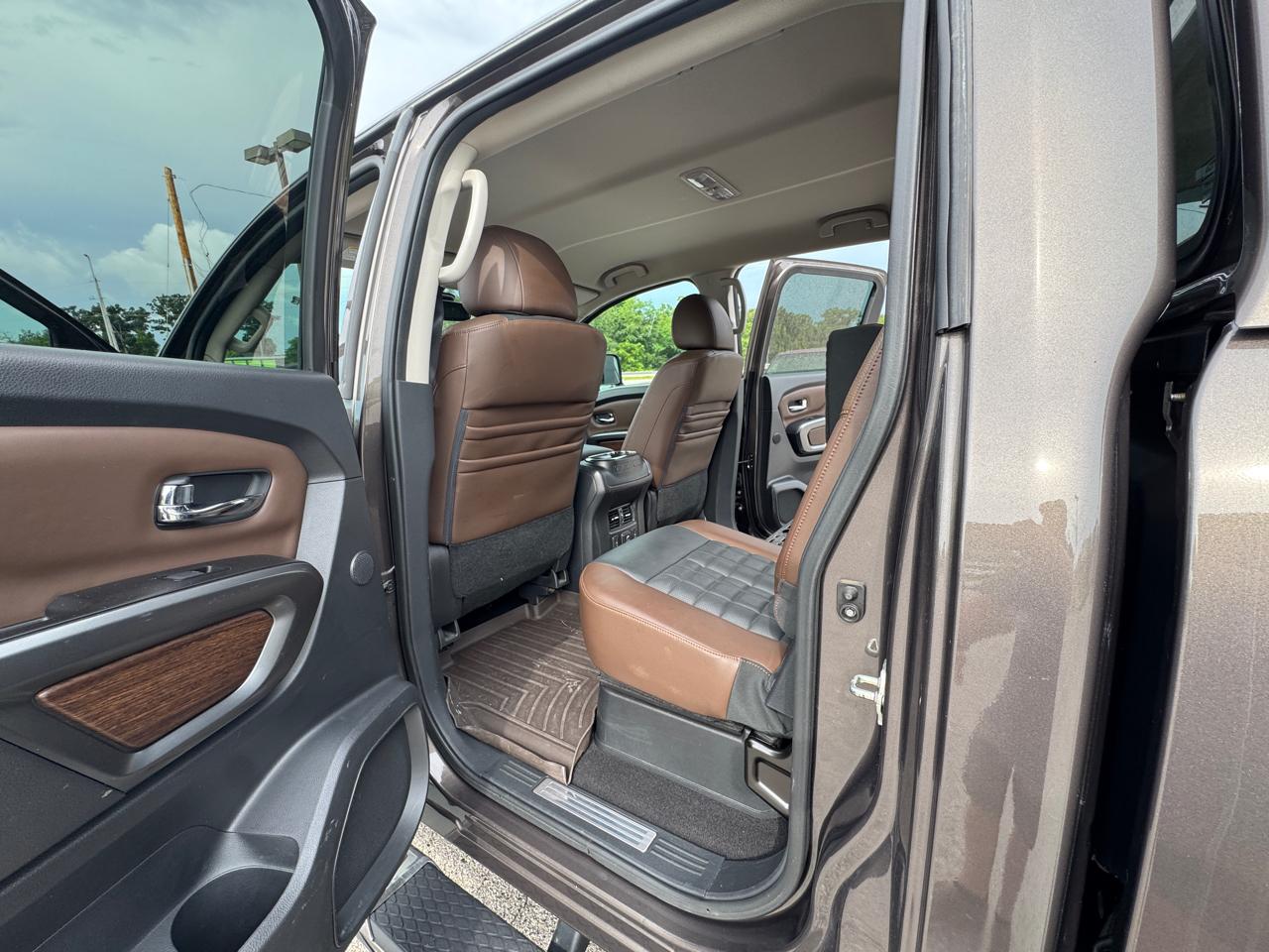 Nissan Titan XD  2016
