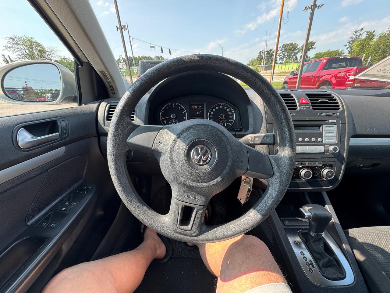 Volkswagen Jetta  2010