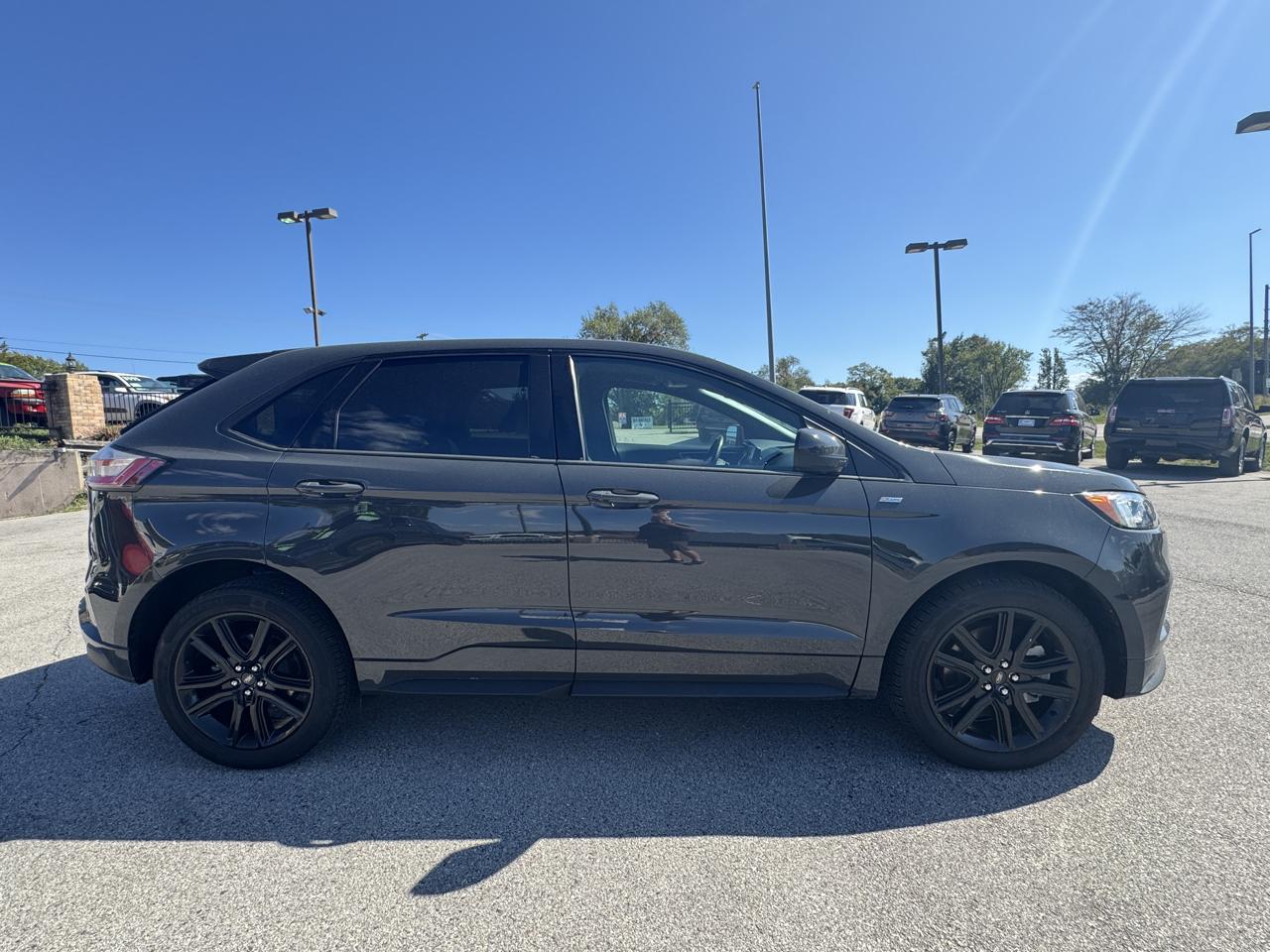 Ford Edge  2021