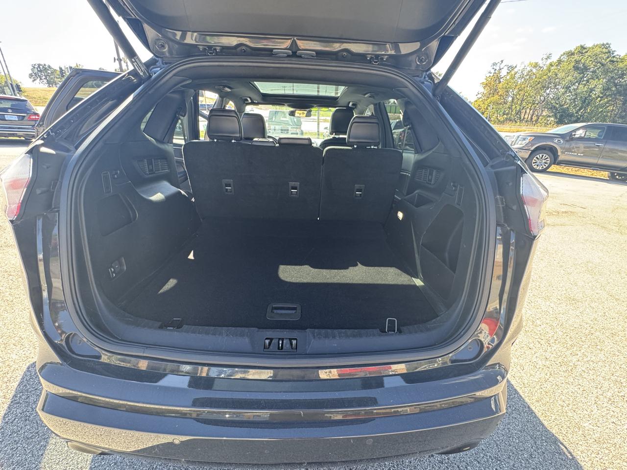 Ford Edge  2021
