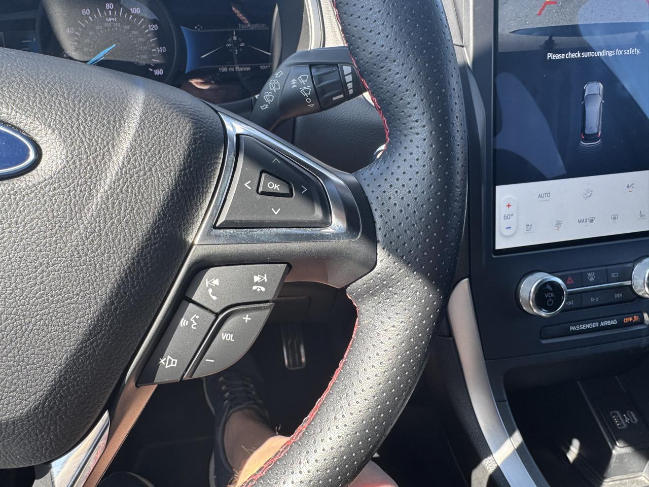 Ford Edge  2021