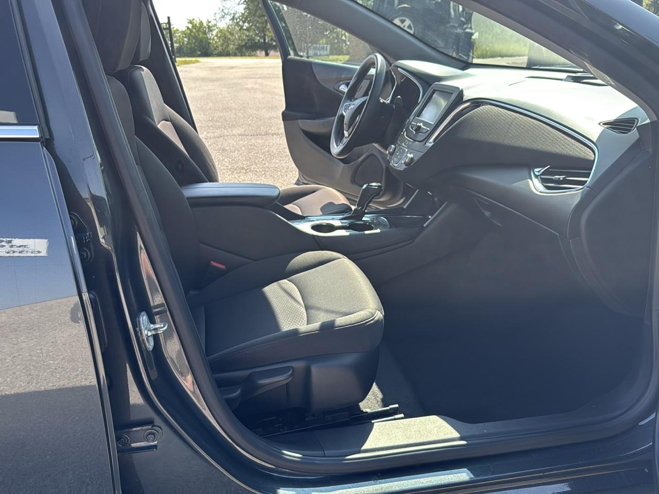 Chevrolet Malibu  2018