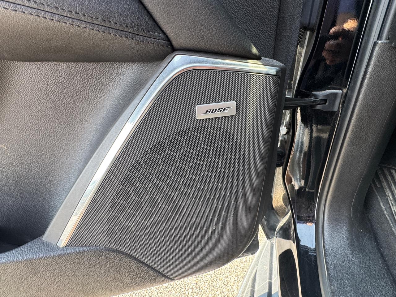 Cadillac Escalade  2017