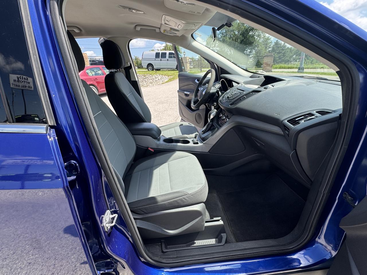 Ford Escape  2014
