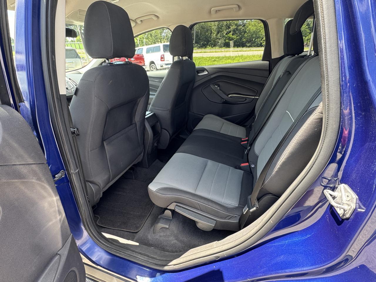 Ford Escape  2014