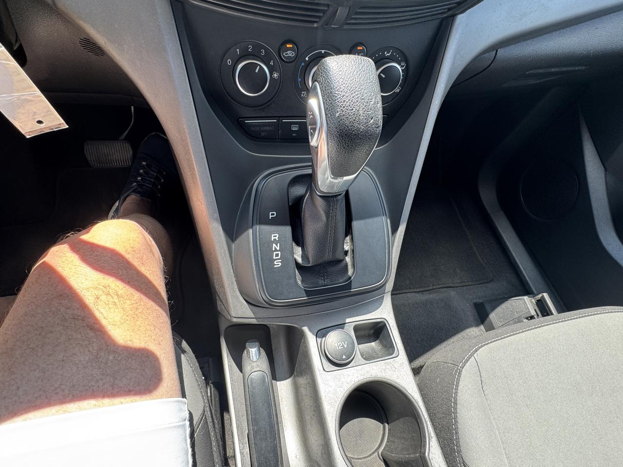 Ford Escape  2014