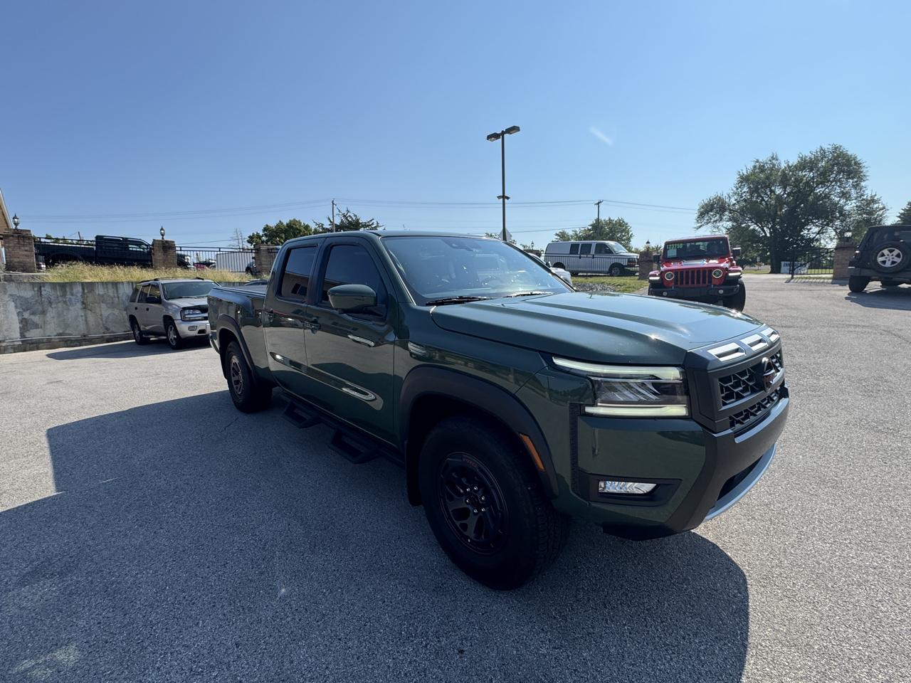 Nissan Frontier  2025