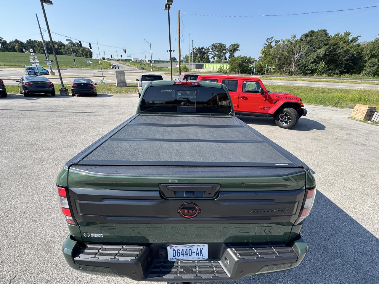 Nissan Frontier  2025