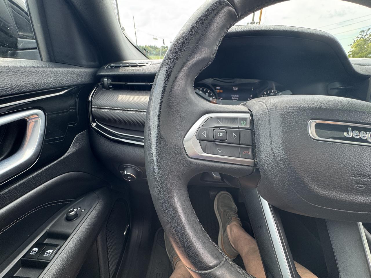 Jeep Compass Altitude 4D SUV 4WD 2023