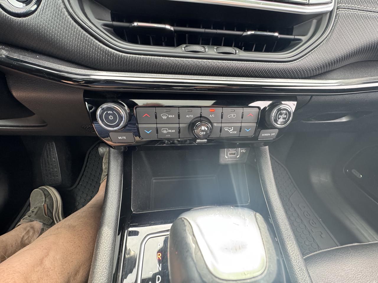 Jeep Compass Altitude 4D SUV 4WD 2023