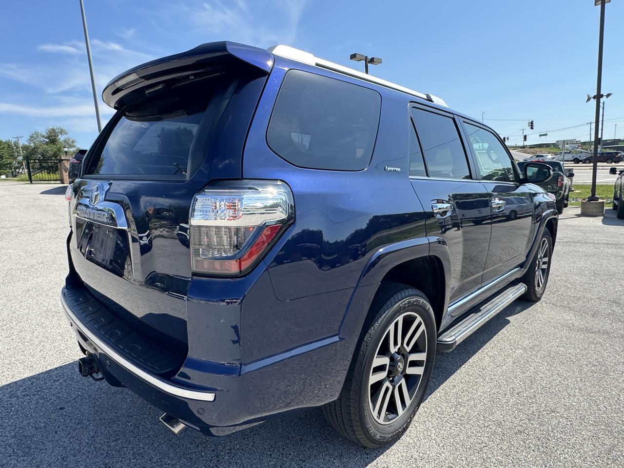 Toyota 4Runner  2021
